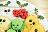 Christmas Dinner on a plate, handmade in felt by Heart Felt