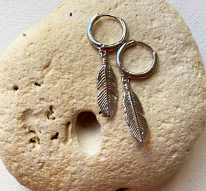 Sterling silver feather hoop drop earrings by Reeves & Reeves